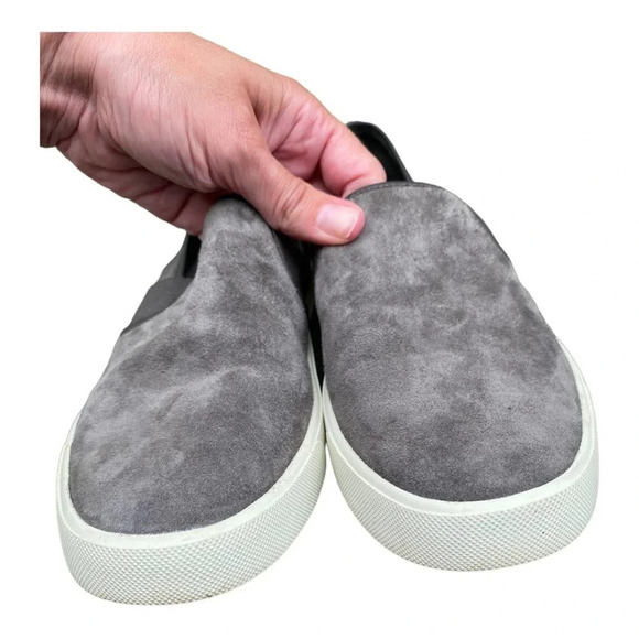 Vince grey suede slip on sneaker size 8 - Picture 4 of 7